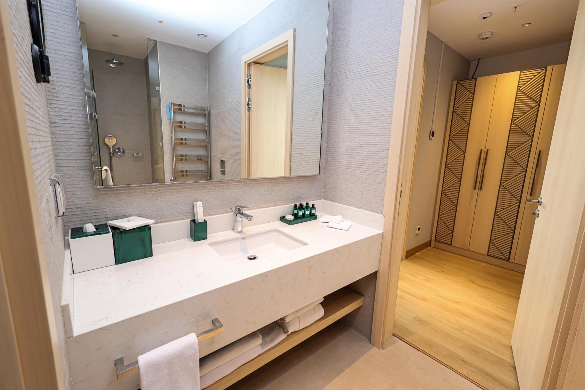 Hilton Garden Inn Samarkand Sogd Exteriör bild
